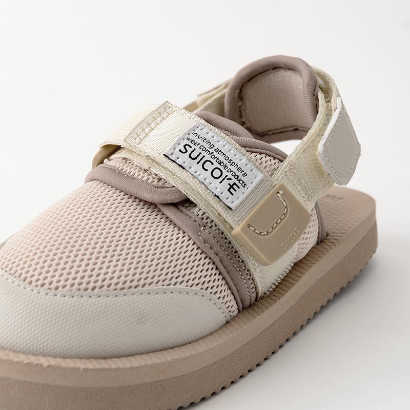 【関税込み】Suicoke ベージュ ZAVO-M2ab サンダル Suicokeのベージュ ZAVO-M2ab サンダルがセール中