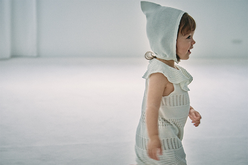 knit frill rompers shiro | ギフト・スタイ・出産祝いの