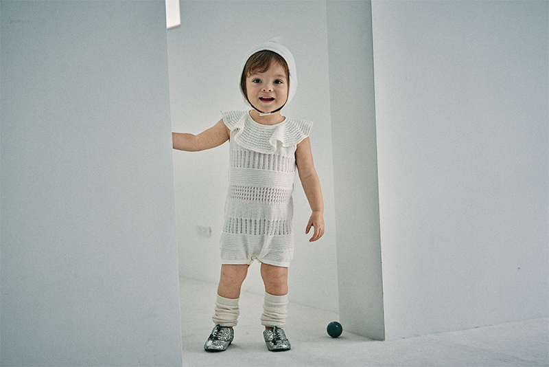 knit frill rompers shiro | ギフト・スタイ・出産祝いの